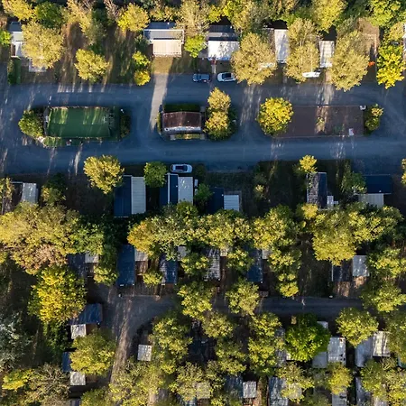 Les Mizottes Кемпинг 4*