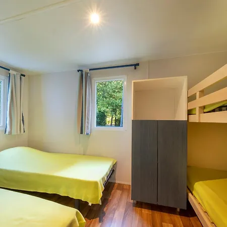 Кемпинг Les Mizottes Saint-Michel-en-l'Herm