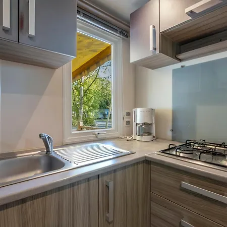 Кемпинг Les Mizottes 4*