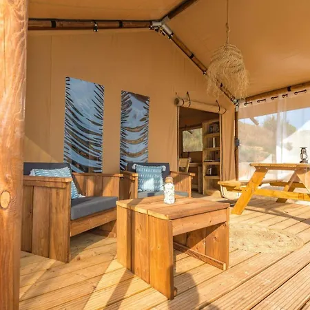 Kemp Les Mizottes Saint-Michel-en-l'Herm