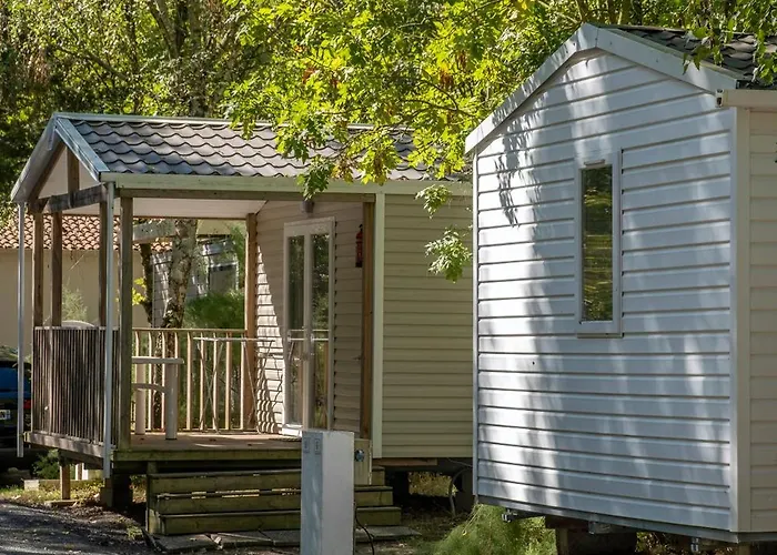 Les Mizottes Camping 4*