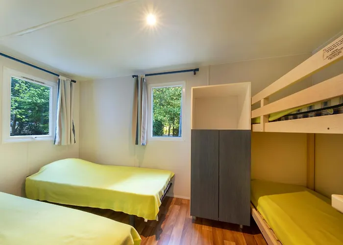 キャンプ場 Les Mizottes Saint-Michel-en-l'Herm