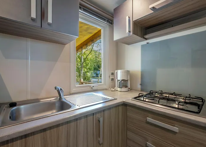 Camping Les Mizottes 4*